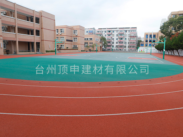 学校跑道球场22