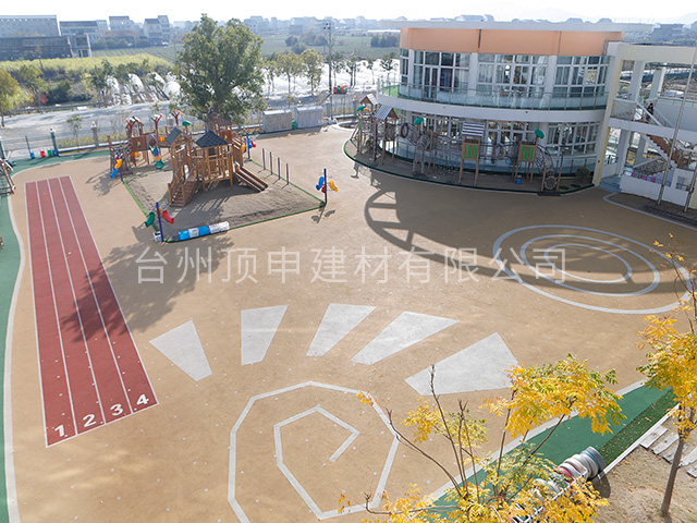 学校跑道球场35