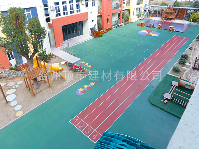学校跑道球场36